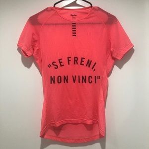 Rapha “Se Freni, Non Vinci” Top in Hot Pink